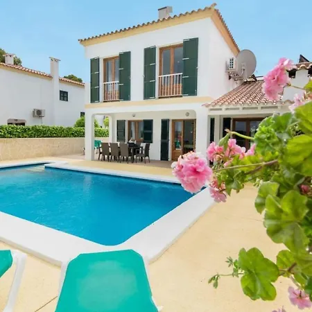 Villa Isa *